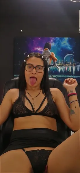 Live sex webcam photo for SOFIRUIZ69 #3040862