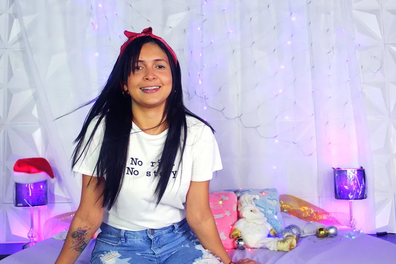 Live sex webcam photo for SOFIRUIZ69 #3884949