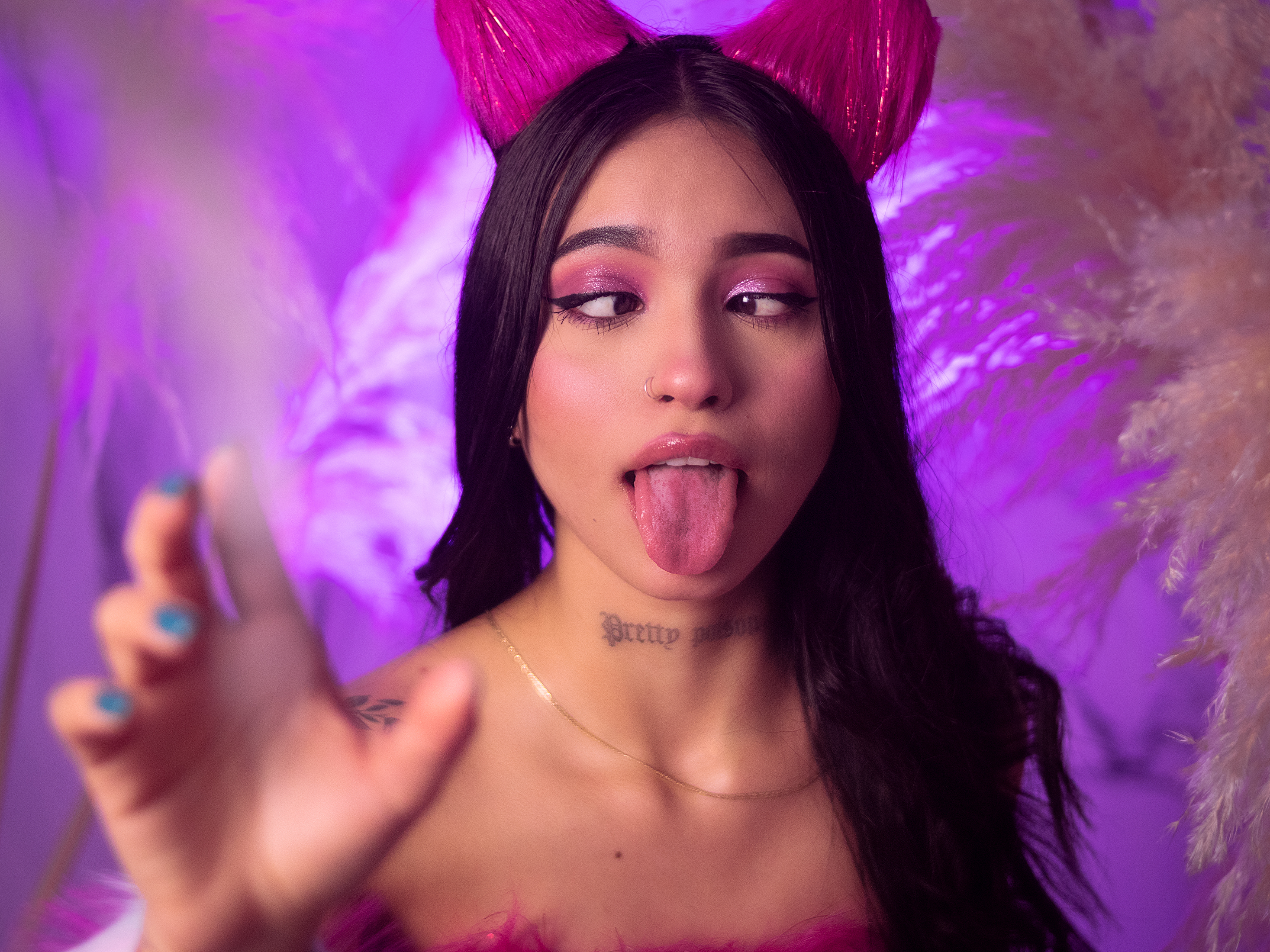 Live sex webcam photo for BrianaJhonson #7778844