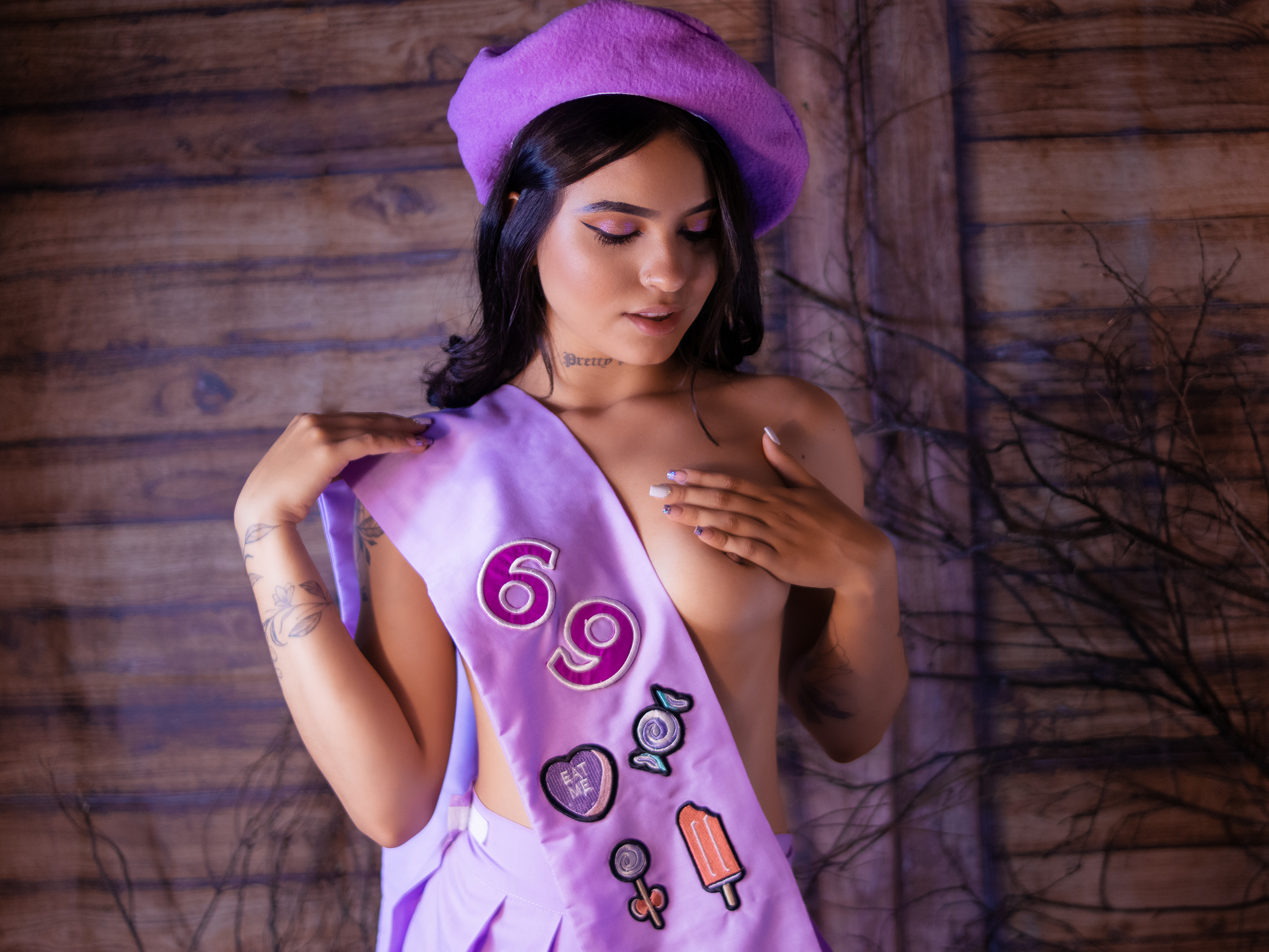 Live sex webcam photo for BrianaJhonson #7778530