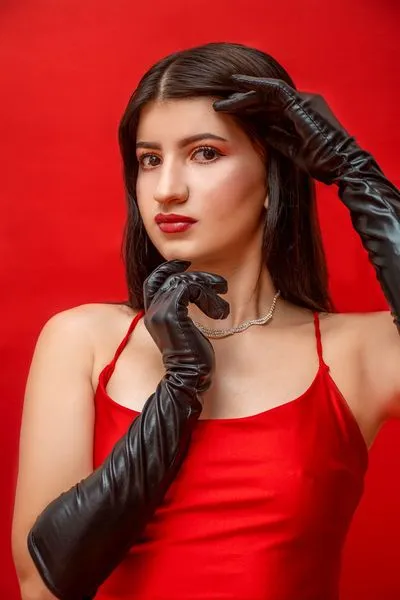 Live sex webcam photo for kendallroux #3056294