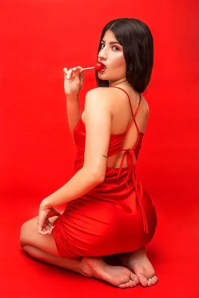 Live sex webcam photo for kendallroux #3056290