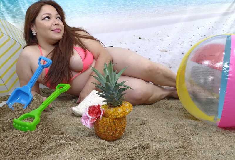 Live sex webcam photo for EmmaDaviss69 #5366355