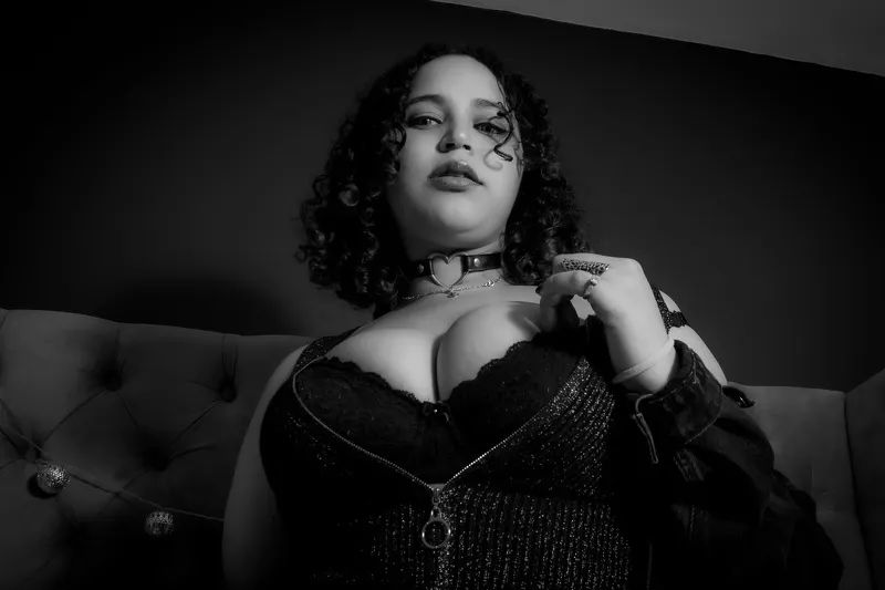 Live sex webcam photo for JuliettaCut21 #7447985