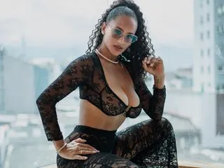 Live sex webcam photo for EmmaFerrari #8276050