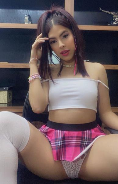 Live sex webcam photo for ArianaRivera #3006070