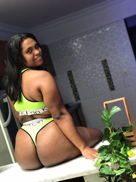 Live sex webcam photo for Annyrun69 #3217443