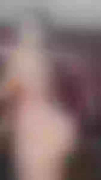 Live sex webcam photo for SalomeRoyers #3183510