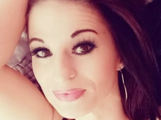 Live sex webcam photo for ROMANCIIAROSE #3132539