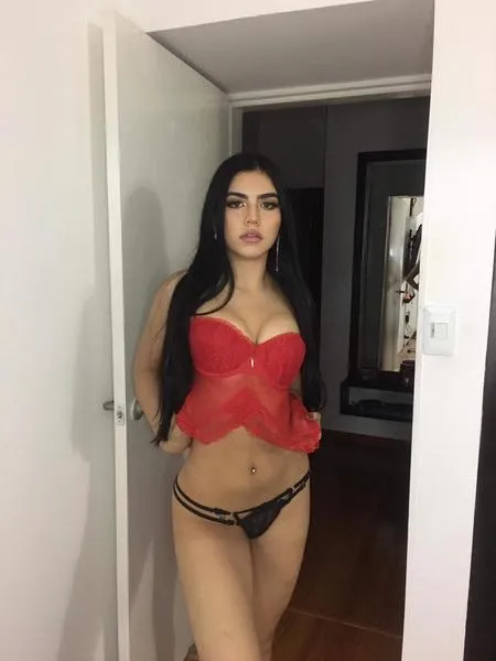 Live sex webcam photo for NereixaJones #3036613