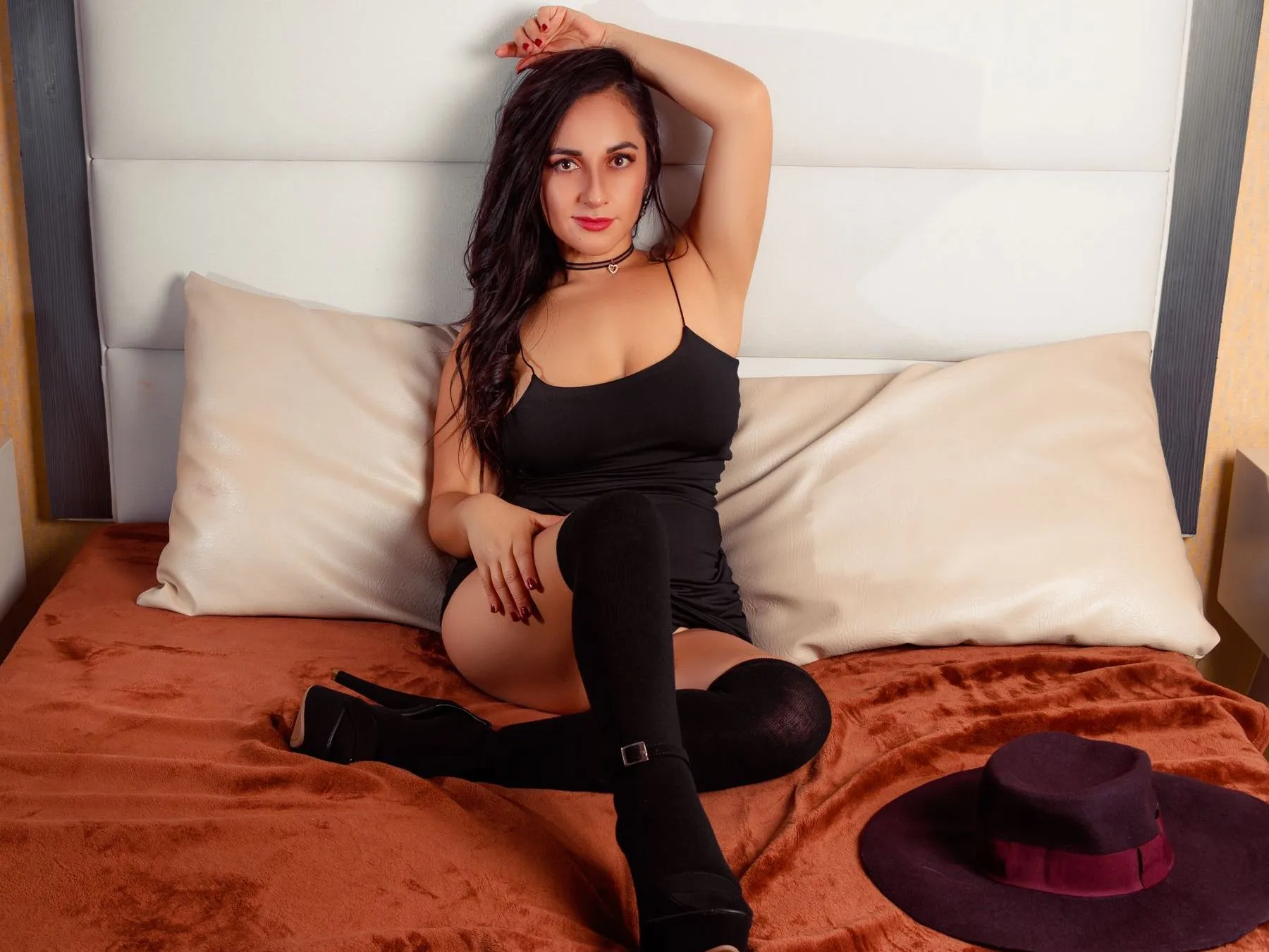 Live sex webcam photo for PaulaHarper #3219322