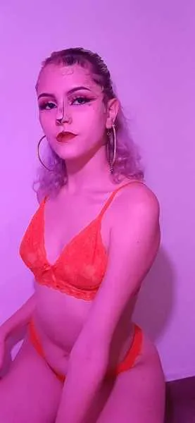 Live sex webcam photo for BlueDreamms #2997945