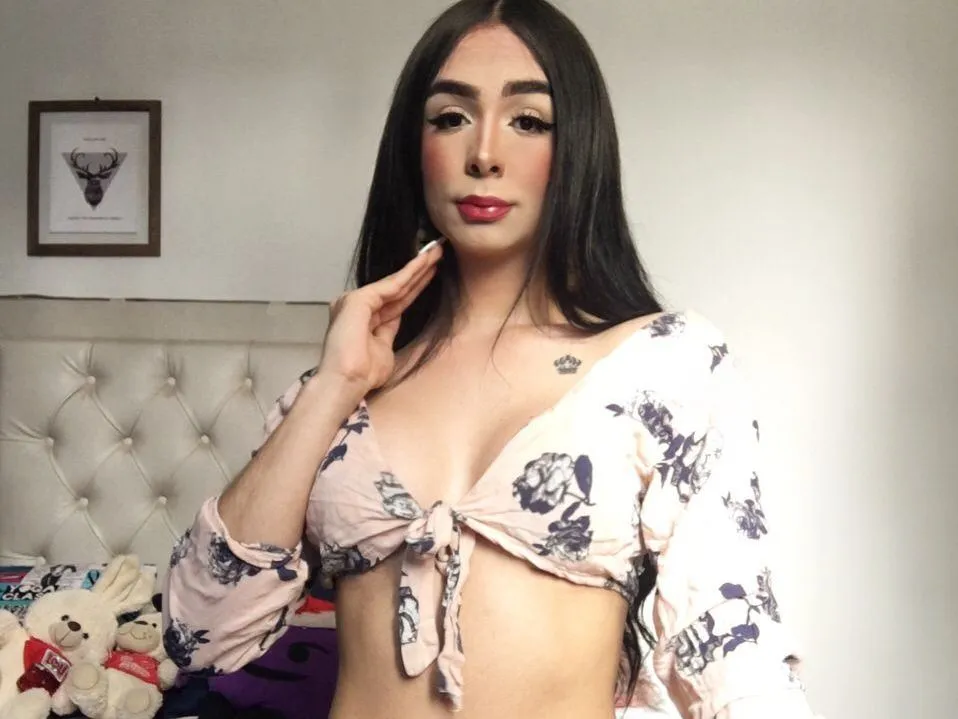 Live sex webcam photo for SweetCinthia #3039821