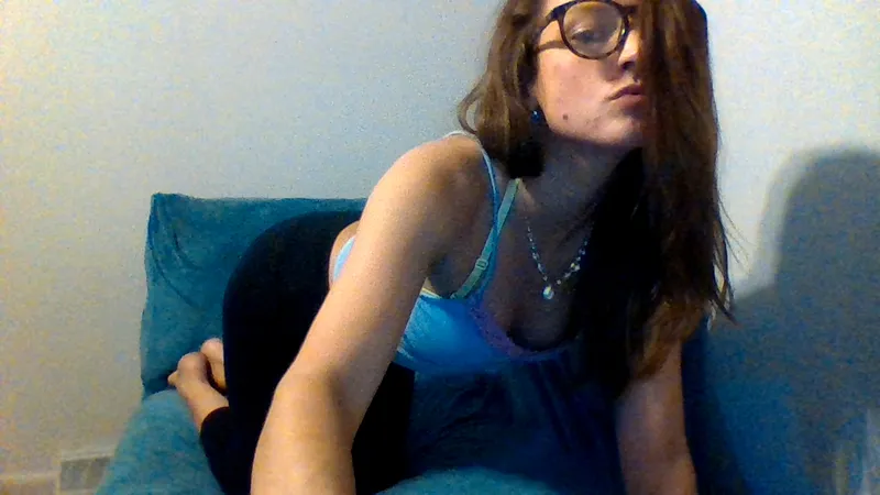 Live sex webcam photo for Kelsbunny21 #3094576