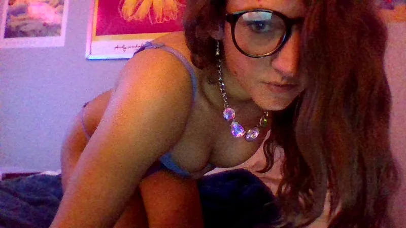 Live sex webcam photo for Kelsbunny21 #3070049