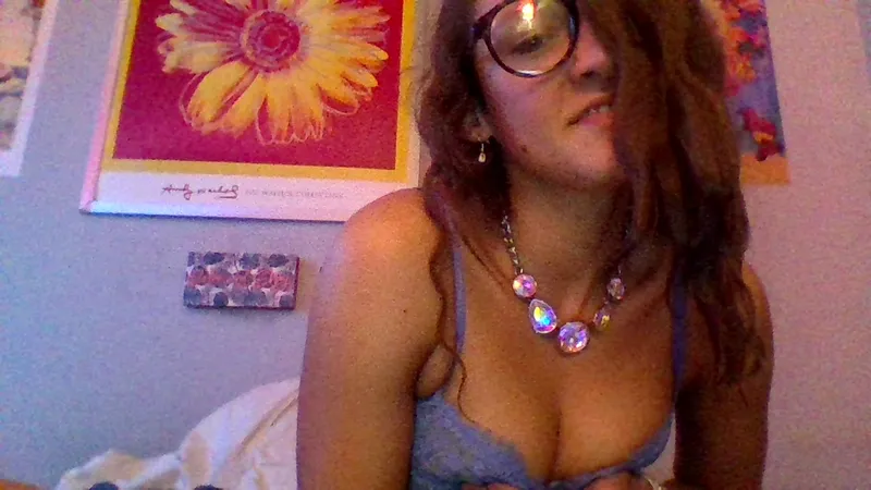 Live sex webcam photo for Kelsbunny21 #3070024