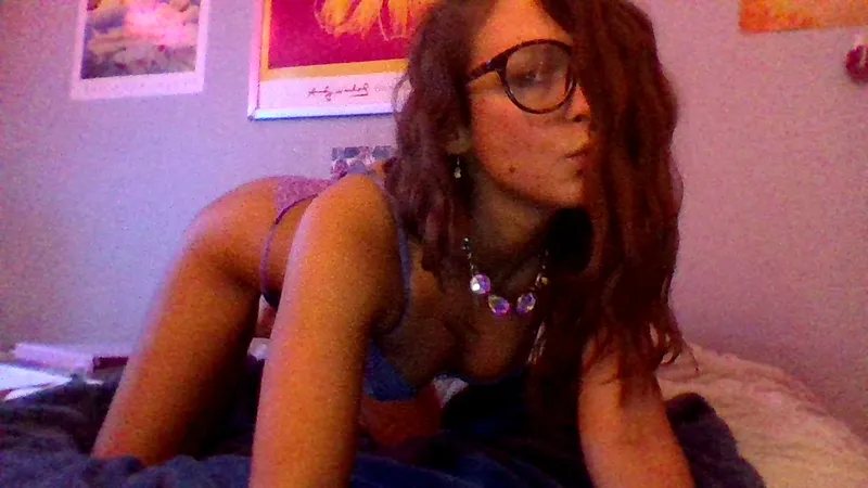 Live sex webcam photo for Kelsbunny21 #3070051
