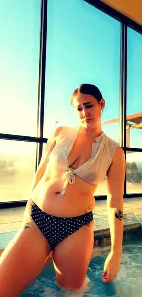 Live sex webcam photo for ScarletValentineandAvamarie #3050481