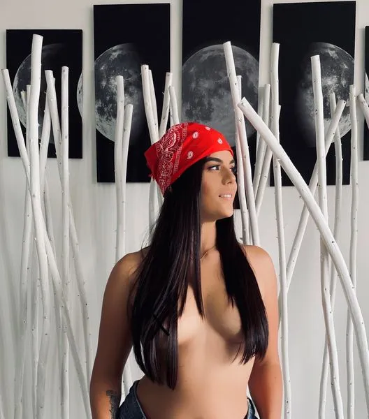 Live sex webcam photo for SamantthaWhite #3017298