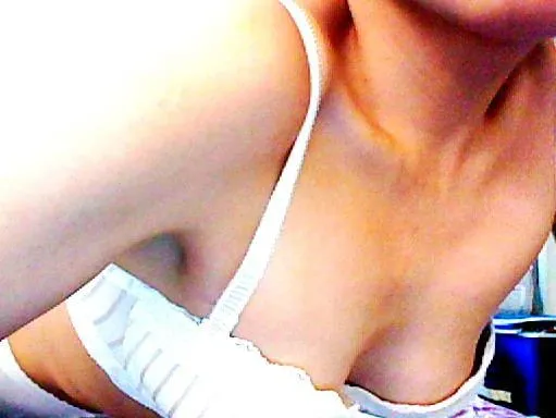 Live sex webcam photo for Kianot4U #3020595