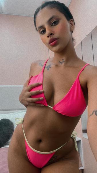 Live sex webcam photo for AnaCiell #3316301