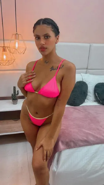 Live sex webcam photo for AnaCiell #3346659