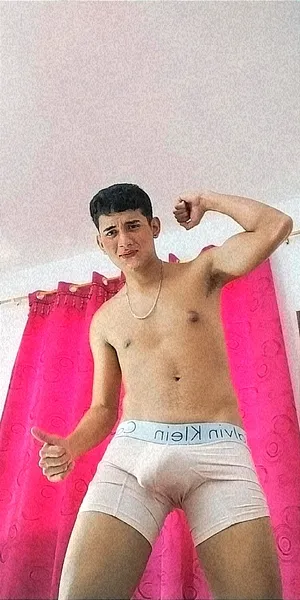 Live sex webcam photo for giannaandmarkus #3737469