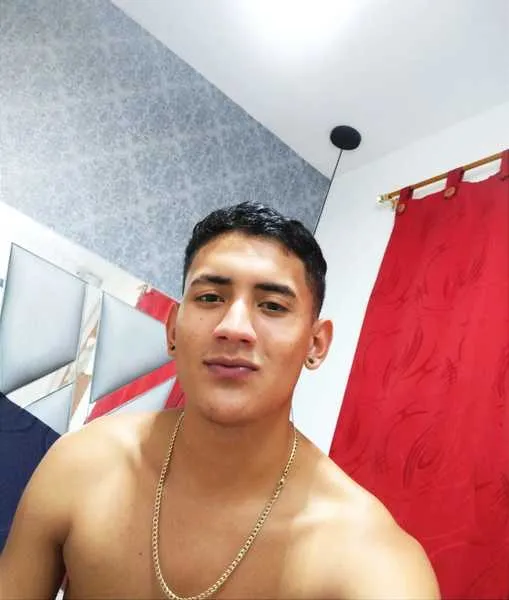Live sex webcam photo for giannaandmarkus #3356837