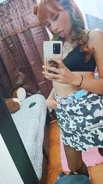 Live sex webcam photo for redvixxen #3123072