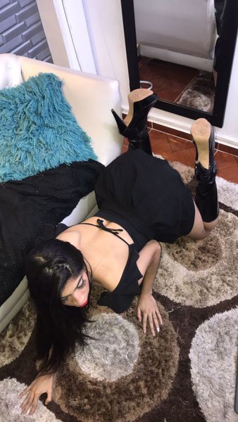 Live sex webcam photo for KattyStrauss #3101387