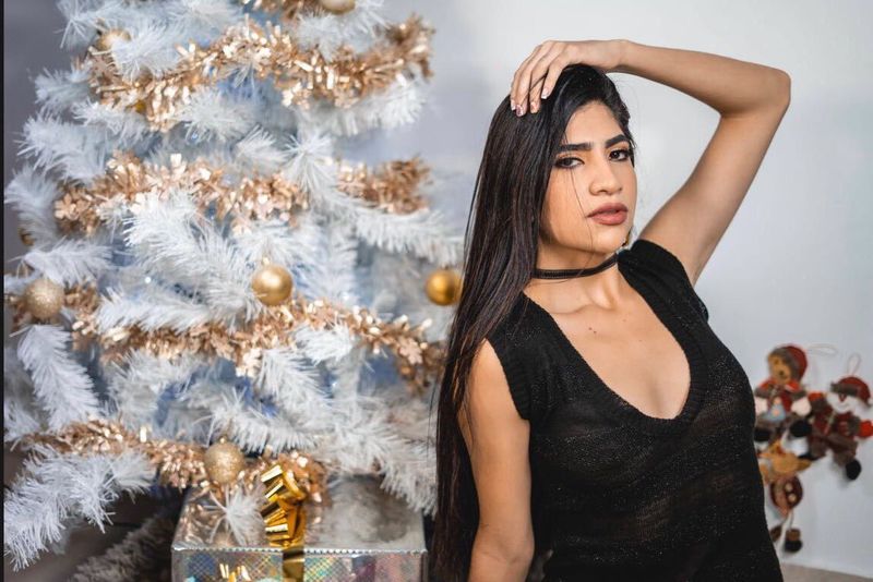 Live sex webcam photo for KattyStrauss #3021122