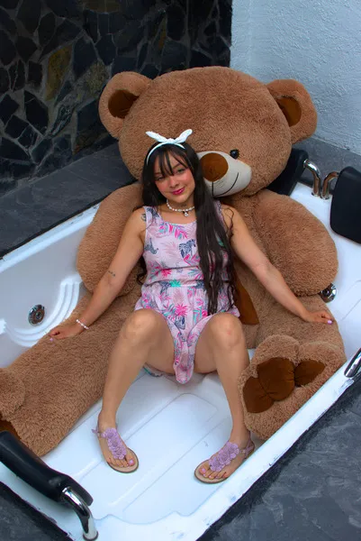 Live sex webcam photo for MiaaGloss #5508621