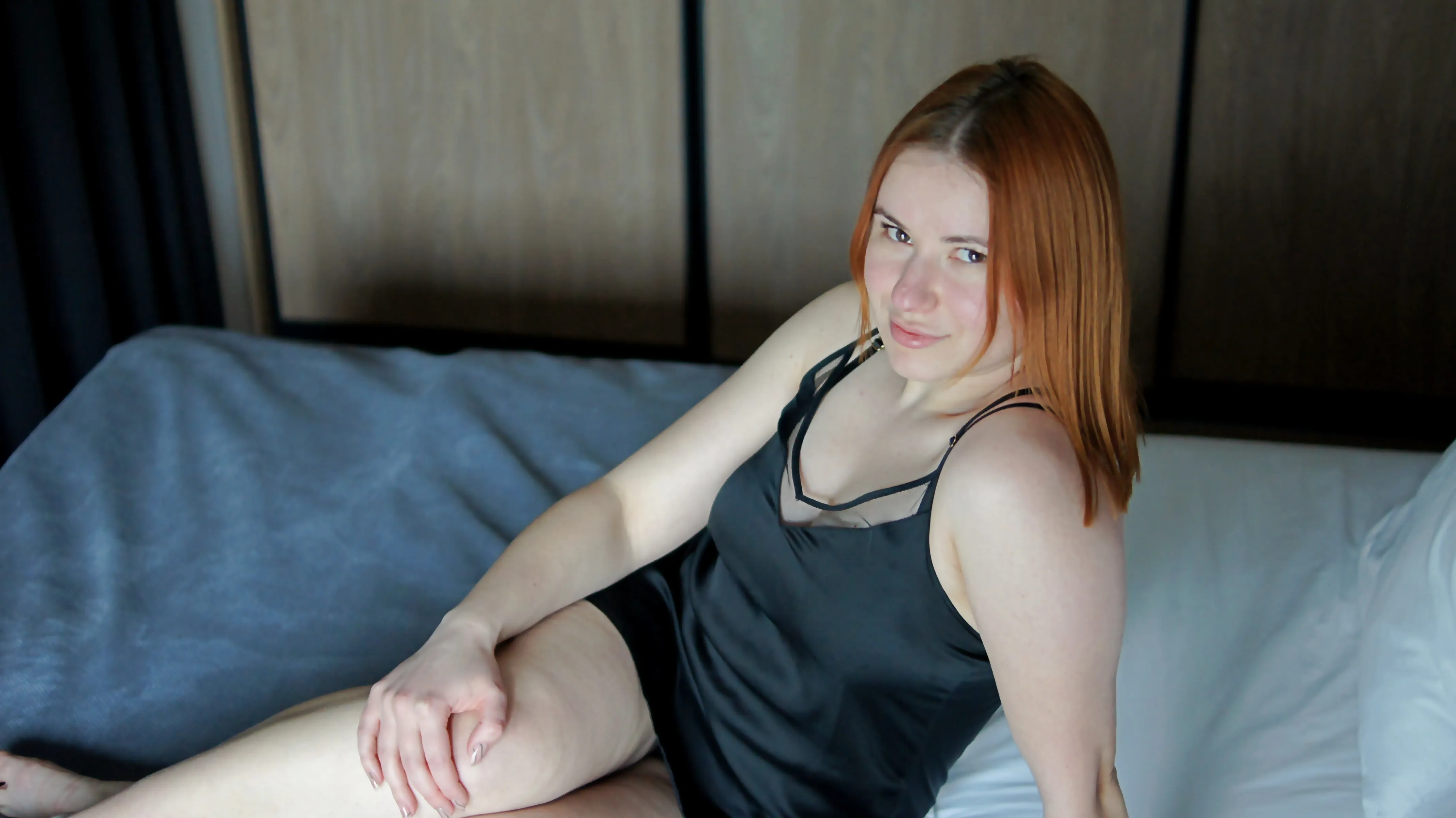 Live sex webcam photo for hotLaylaStar #7830692