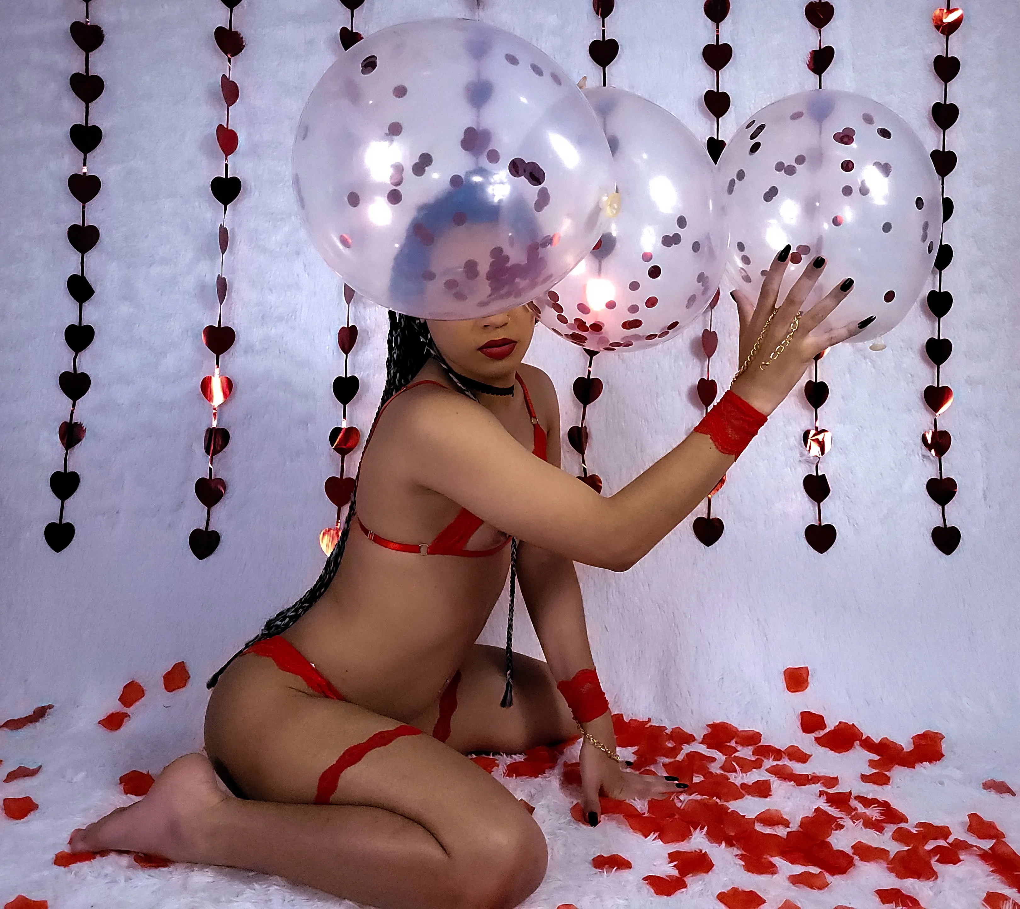 Live sex webcam photo for SophieeSweett #7098586