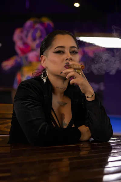 Live sex webcam photo for ElettraBender #3344510