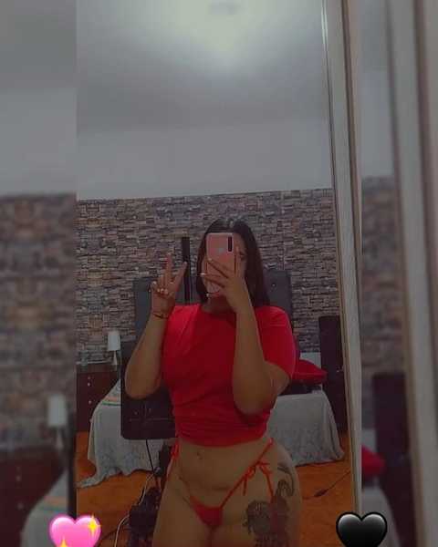 Live sex webcam photo for EmillySting #3102573