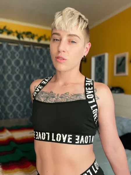 Live sex webcam photo for JaqQuicksilver #4218616