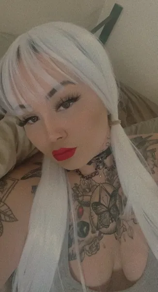 Live sex webcam photo for SkylahLouise #3086490