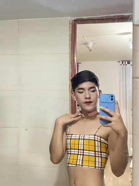 Live sex webcam photo for AlexandraaSaenz #6205266