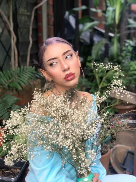 Live sex webcam photo for maddymercury #3124358