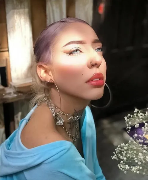 Live sex webcam photo for maddymercury #3124357