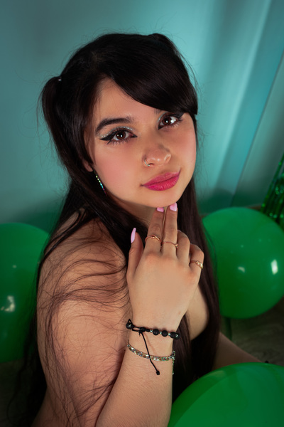 Live sex webcam photo for MiaJoshua #3096304