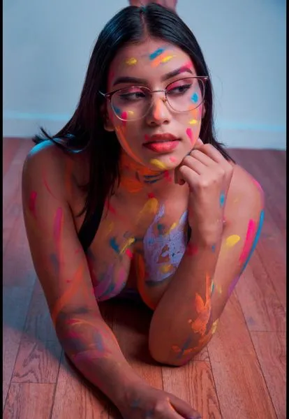 Live sex webcam photo for MiiaCameron #3285731