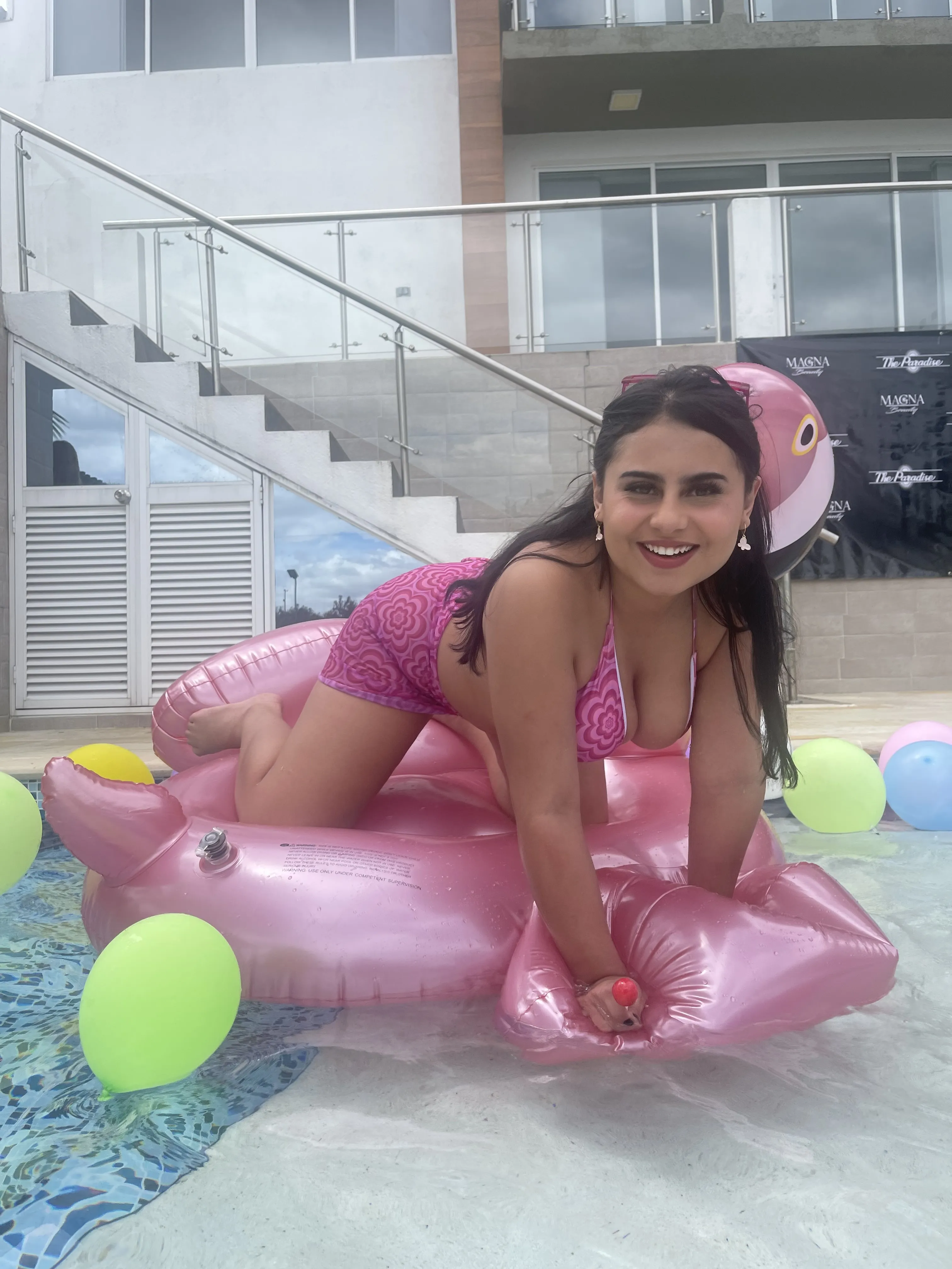 Live sex webcam photo for Abbytaaylorr #7142688