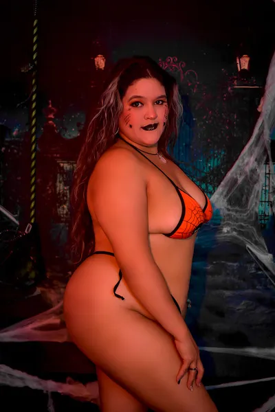 Live sex webcam photo for SamyMills #3630409