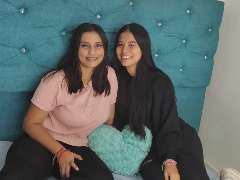 Live sex webcam photo for SexyFun18 #3040441