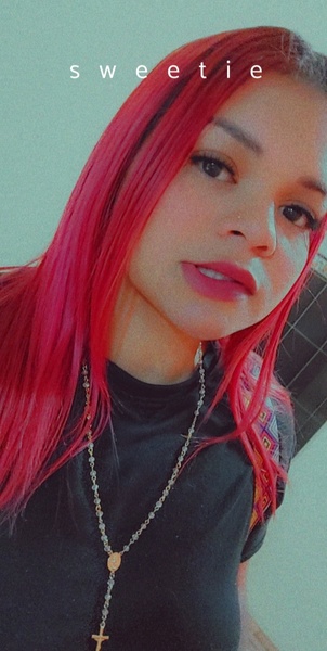 Live sex webcam photo for SAMYYRED #3327864