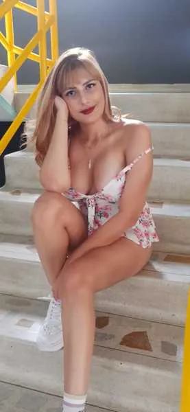 Live sex webcam photo for VictoriaRost #3052015