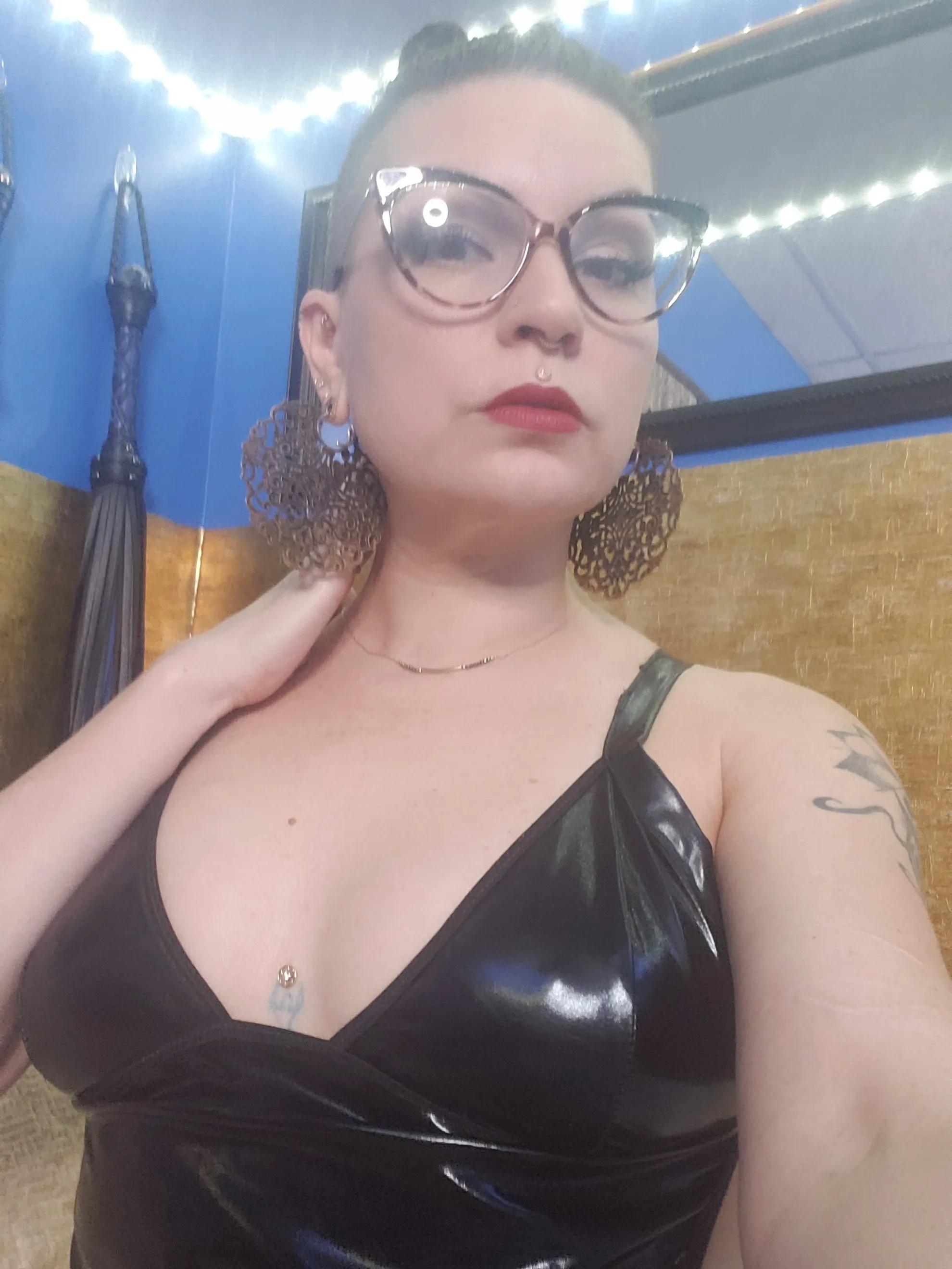 Live sex webcam photo for TheeLadyKatrina #7257229