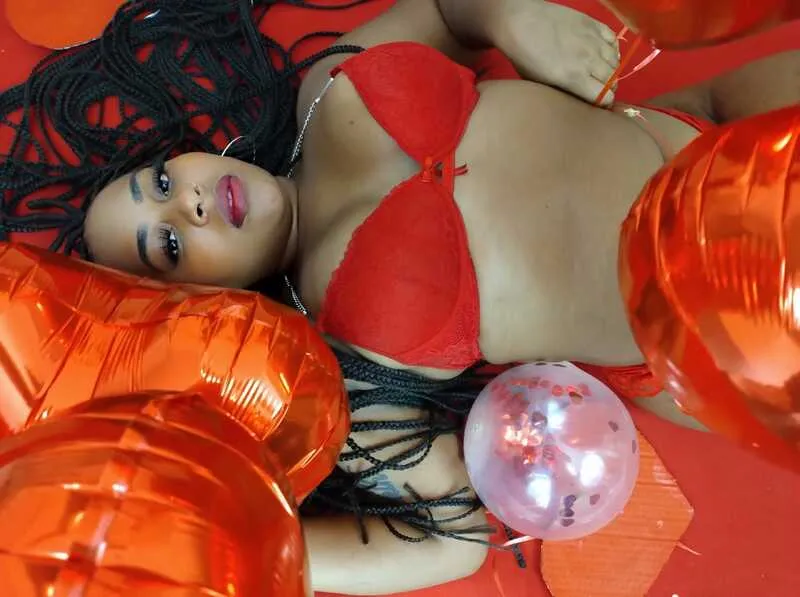 Live sex webcam photo for DarlyQueen #4073686